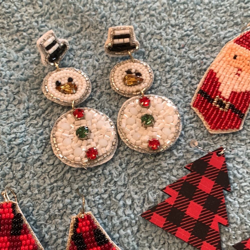Christmas earring bundle - Picture 5 of 10